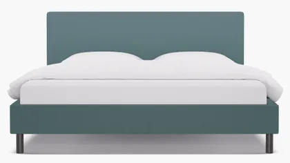 Tailored Platform Bed, Seaglass Everyday Linen, King