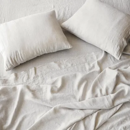 The Citizenry Stonewashed Linen Bed Sheet Set | King | Sand