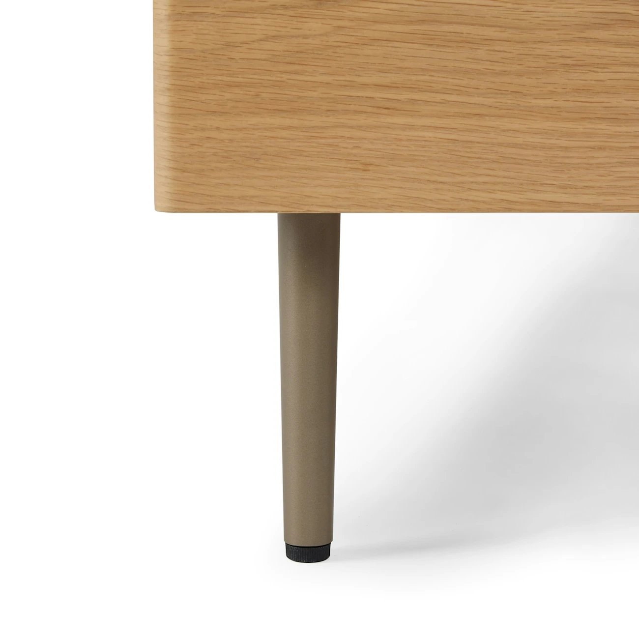 Nera Queen Low Profile Bed with Nightstands Set - Oak - Image 4