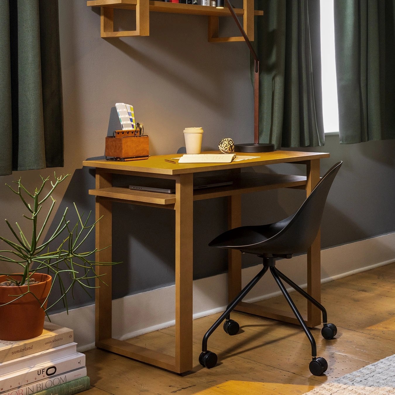 Index Desk - Oak - Wood - Image 1