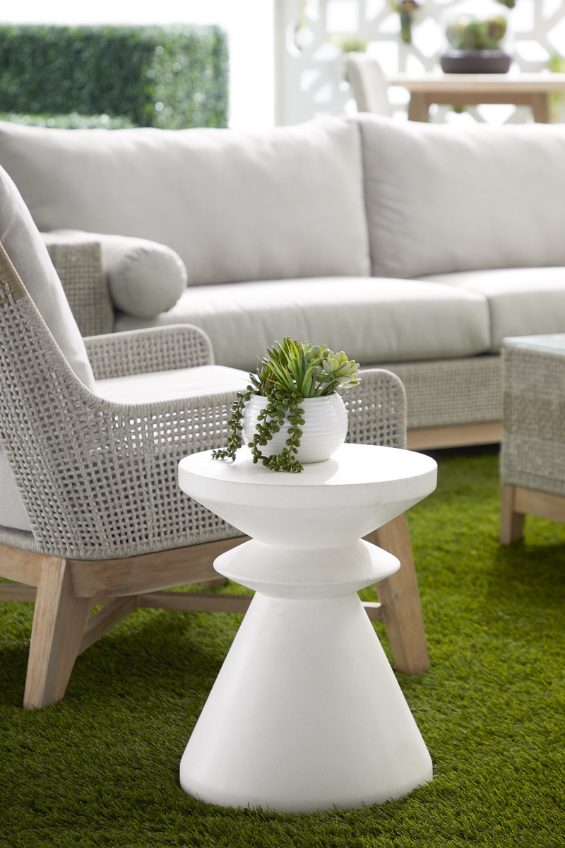 Pawn Concrete Accent Table, Ivory - Image 3