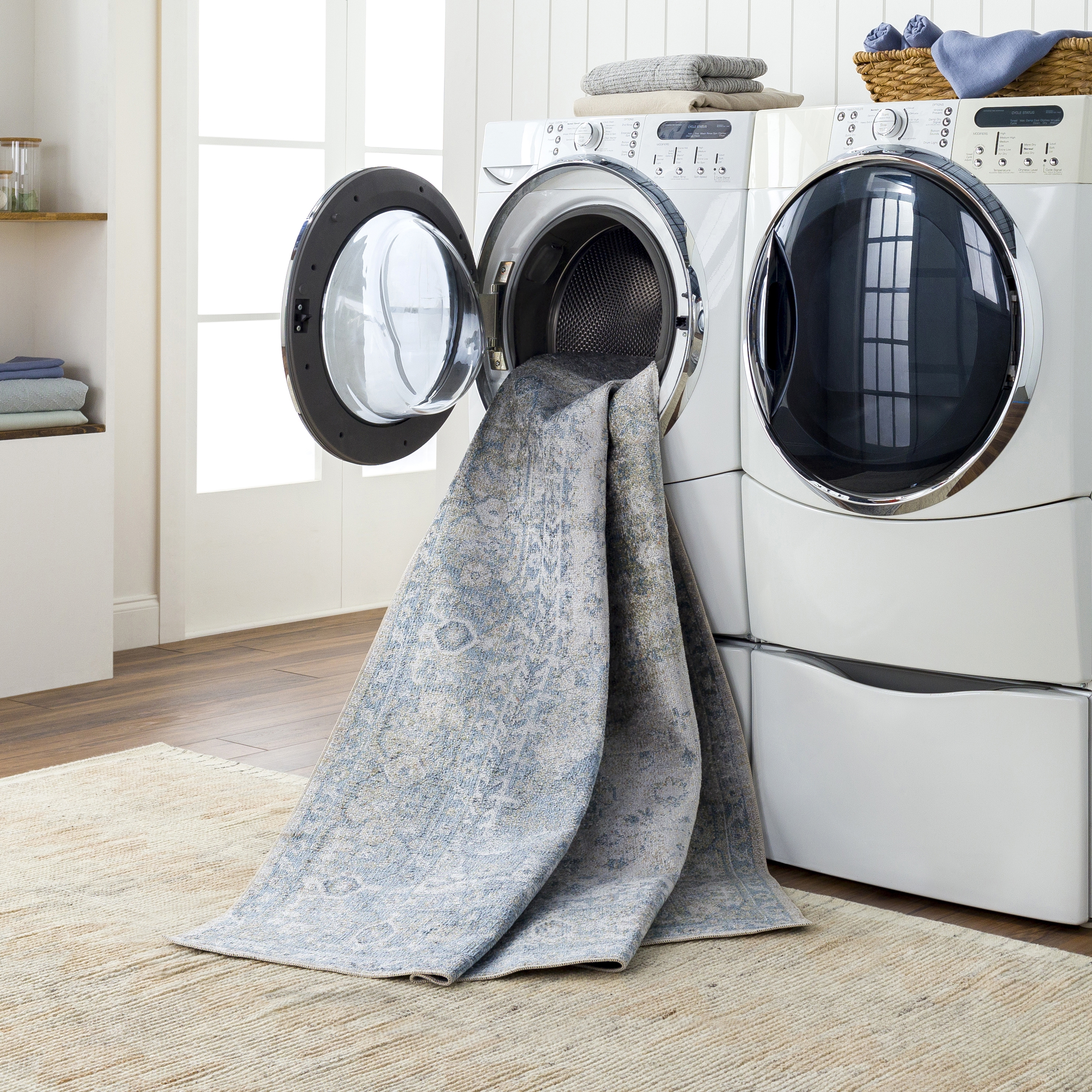 Lillian Gray Indoor 2'7" x 7'3" Machine Woven Rug - Image 1