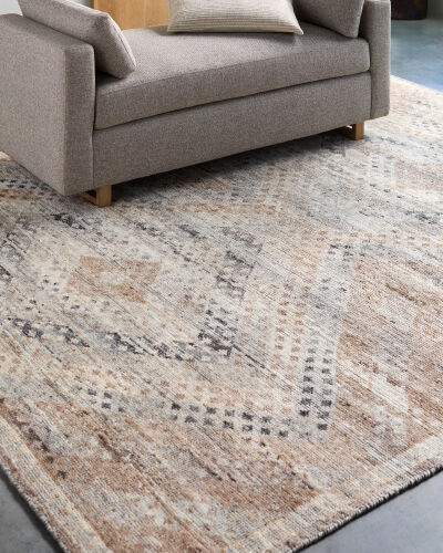Kabul  Indoor 10' x 14' Handmade Rug - Image 1
