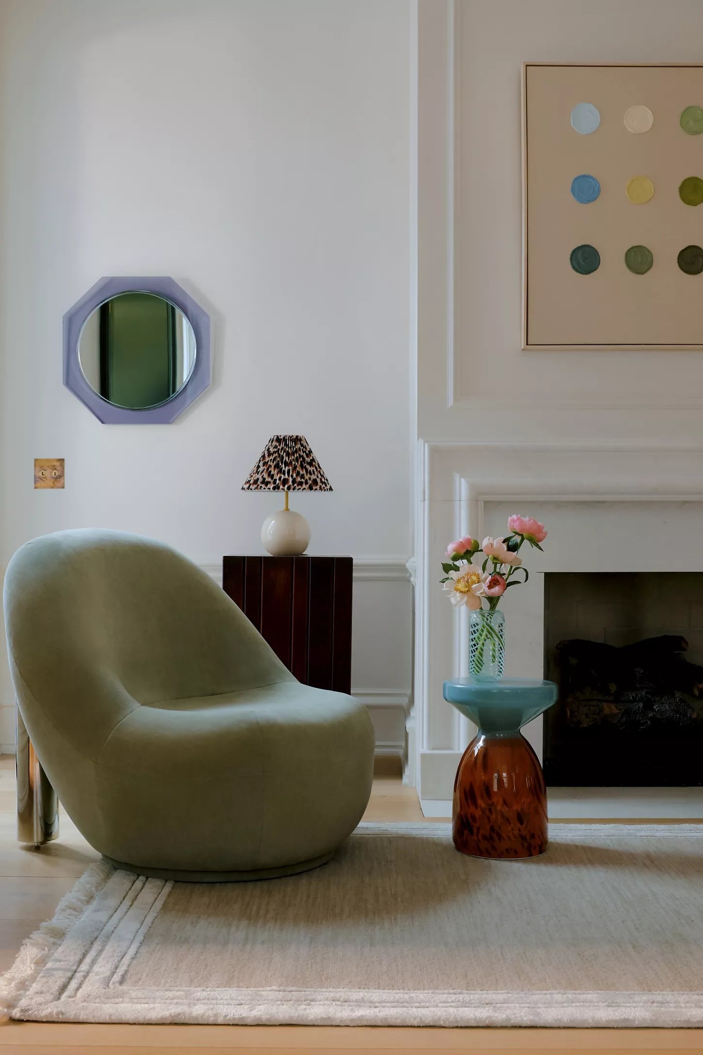 Bela Glass Side Table - Image 1