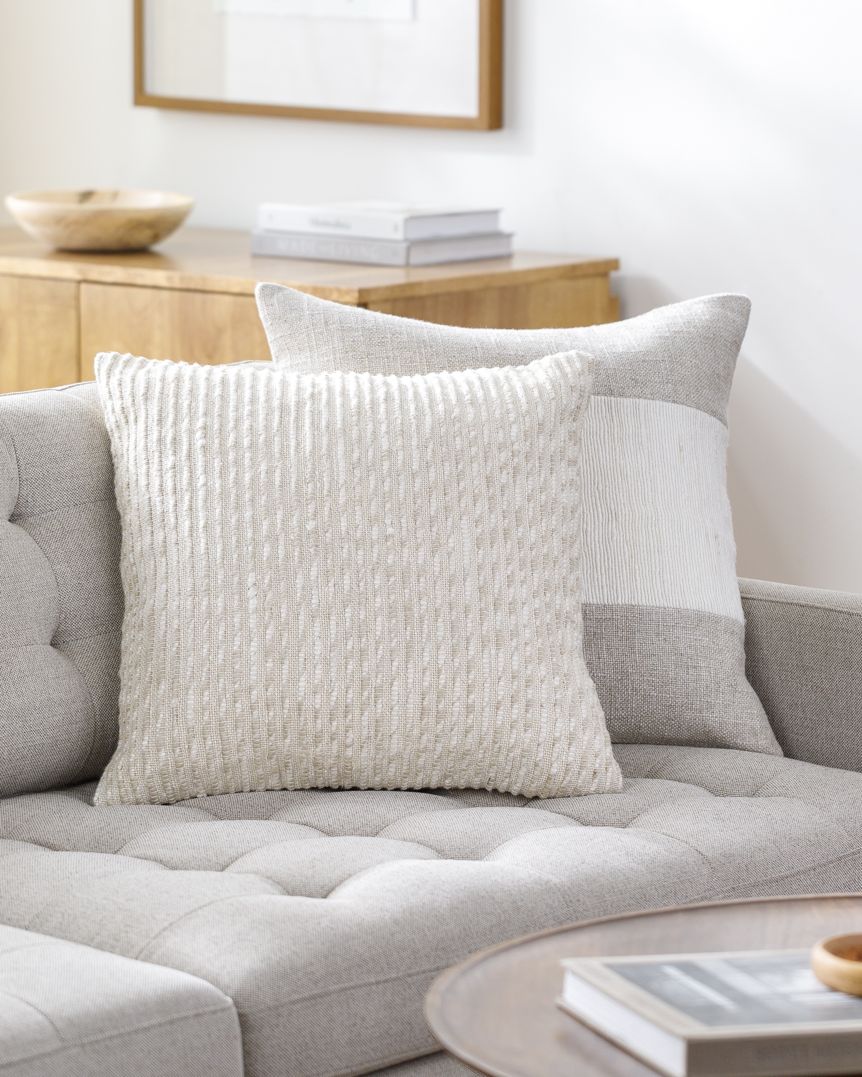 Raleigh REH-001 18"L x 18"W Pillow Cover - Image 1