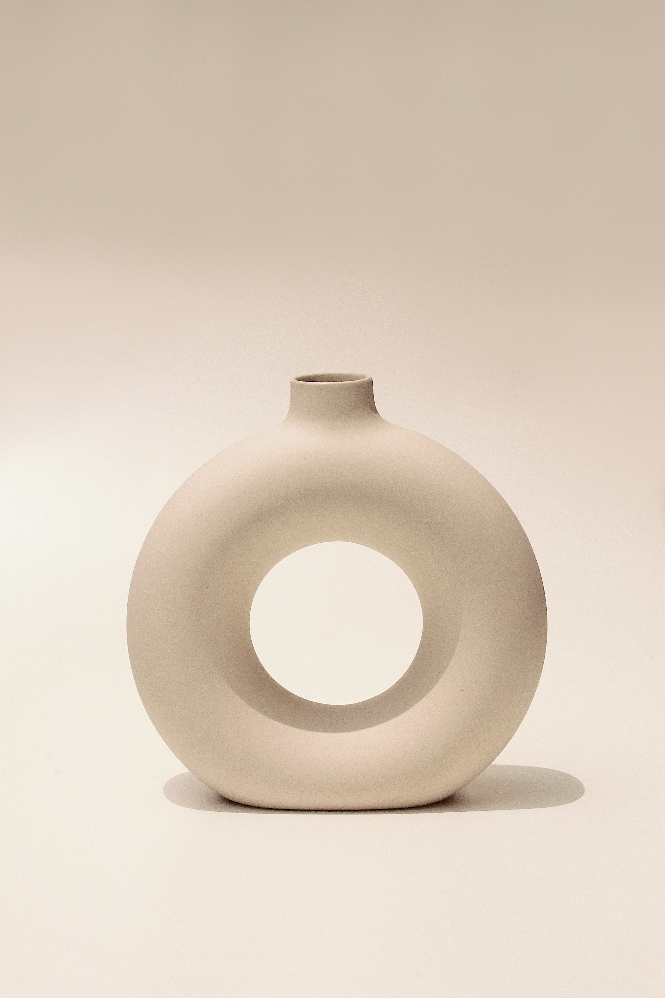 Big Polo Vase | Off-White - Image 0