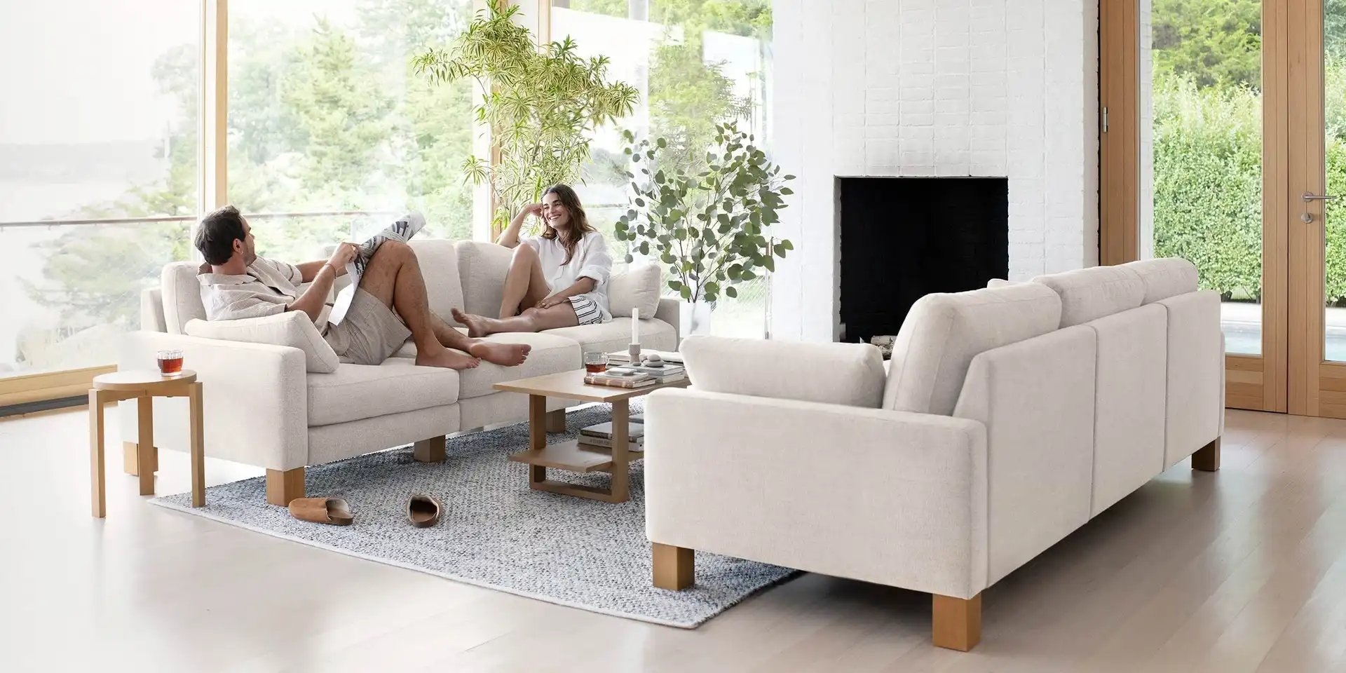 Union 3-Seat Sofa - Ivory - Performance Chenille / Walnut - Wood / Square Leg - Image 3