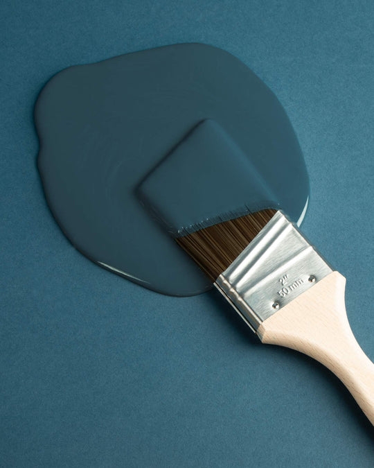 Nearly Navy Trim Paint (Semi-gloss) - Image 3