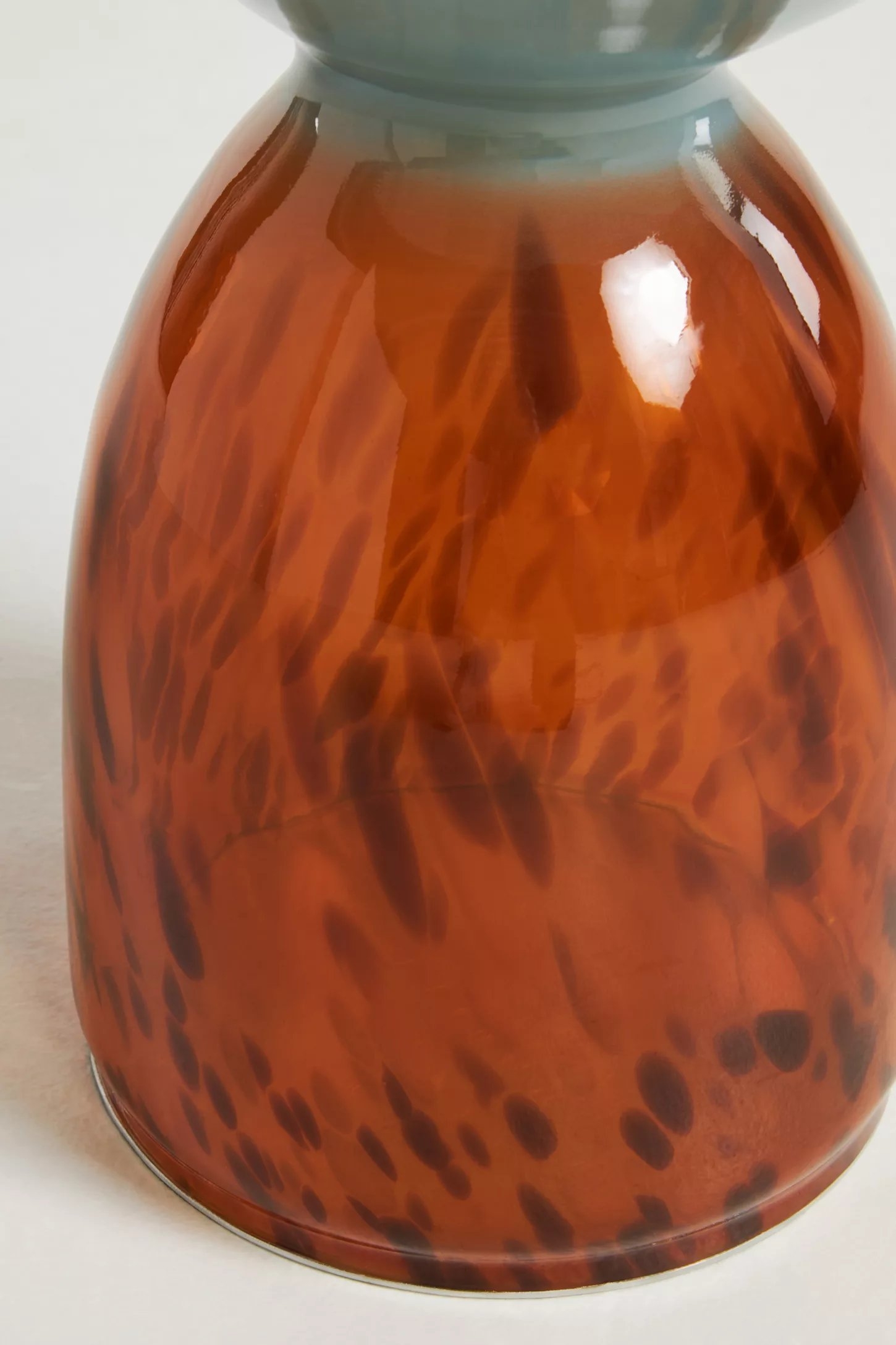 Bela Glass Side Table - Image 3