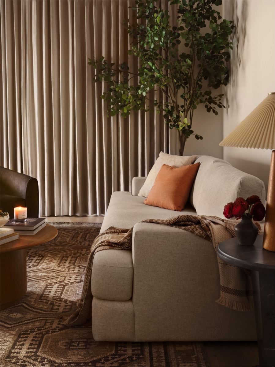 Lee 3-Piece 4-Seat Corner Sectional - Image 3