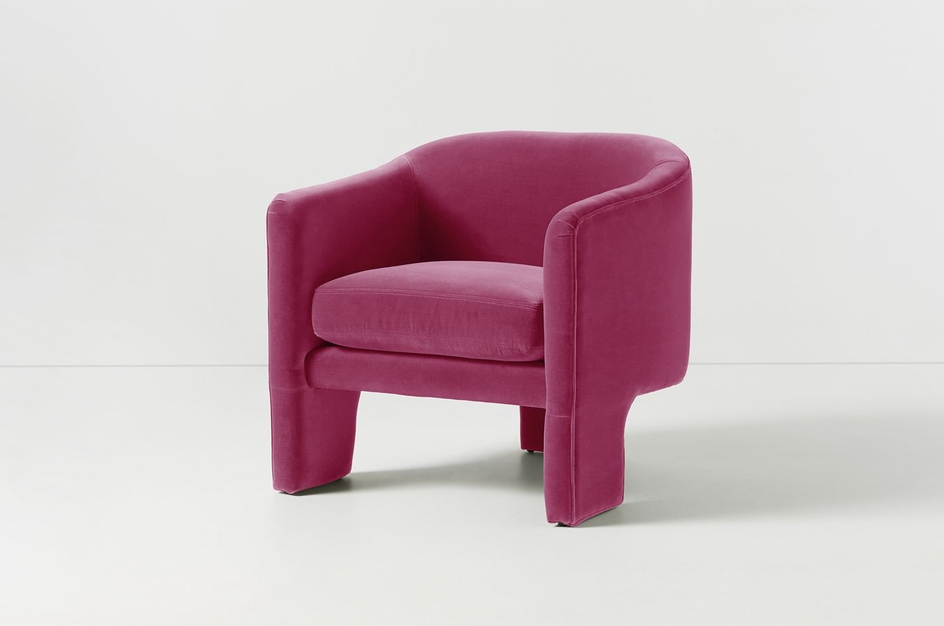 Effie Tripod Chair - Image 1