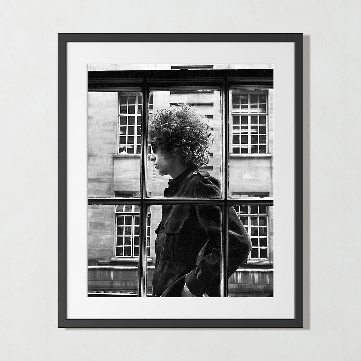 'Bob Dylan, 1966' Photographic Print in Black Frame 17.5"x21.5" - Image 0