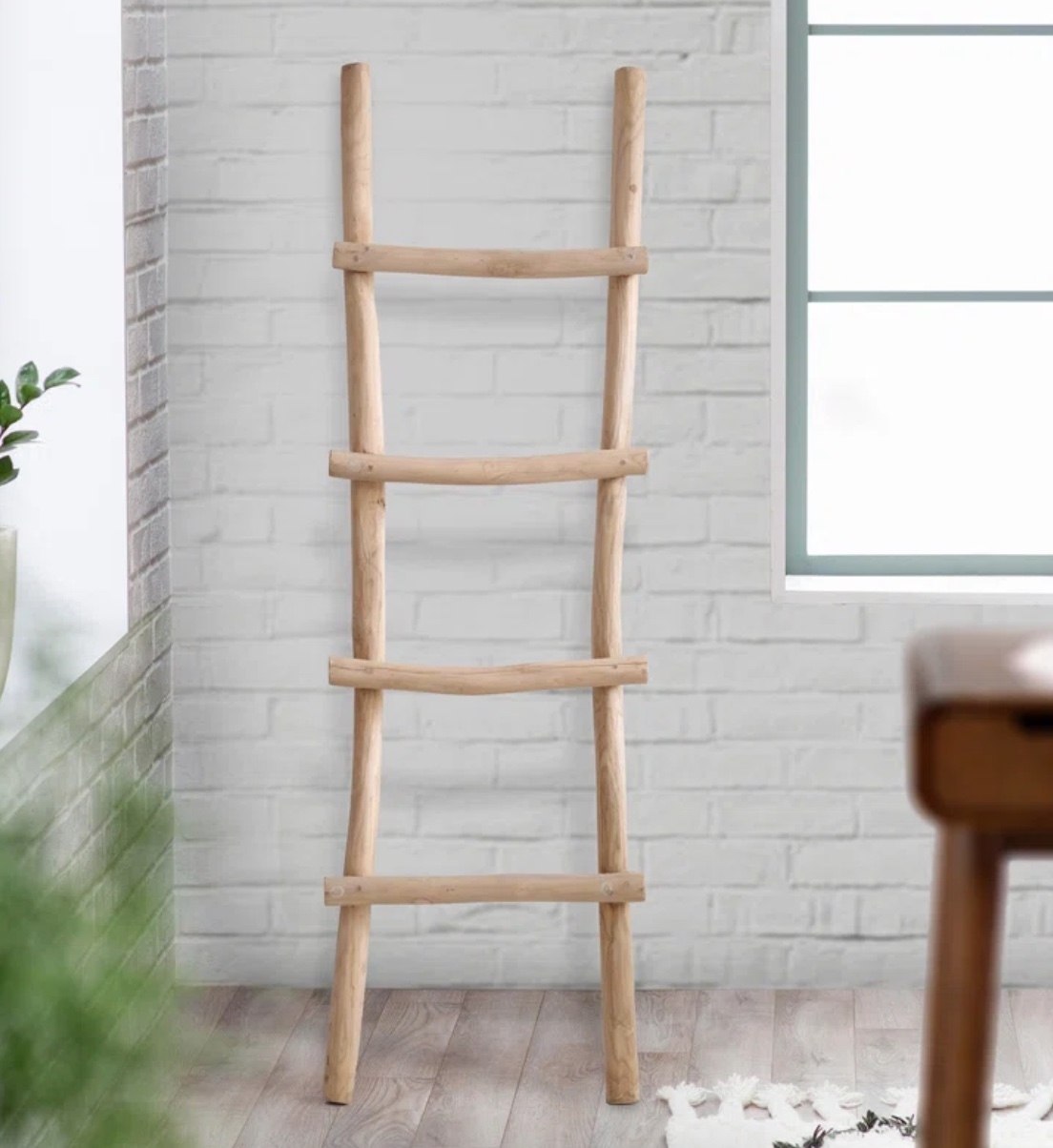 5 ft Blanket Ladder - Image 2