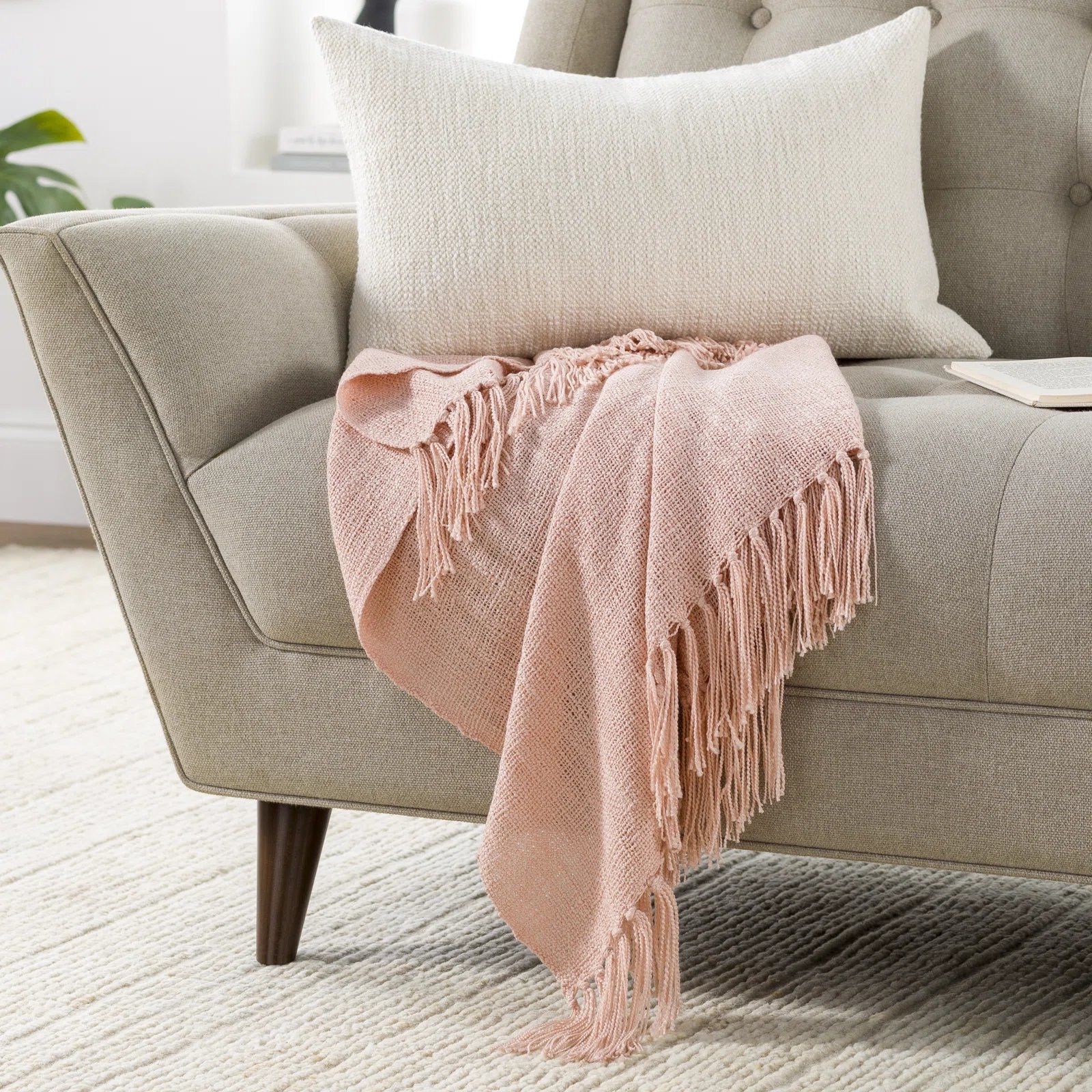 Hallie blanket  Cotton Throw //  Pale pink - Image 0