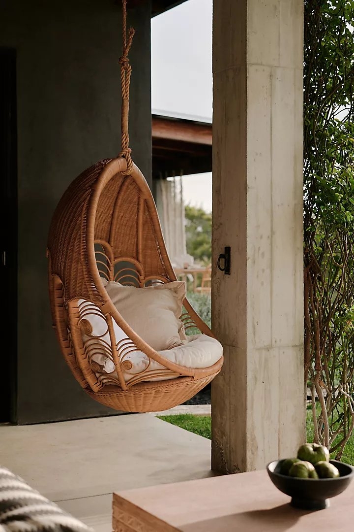 Peacock Indoor/Outdoor Hanging Chair - Image 0