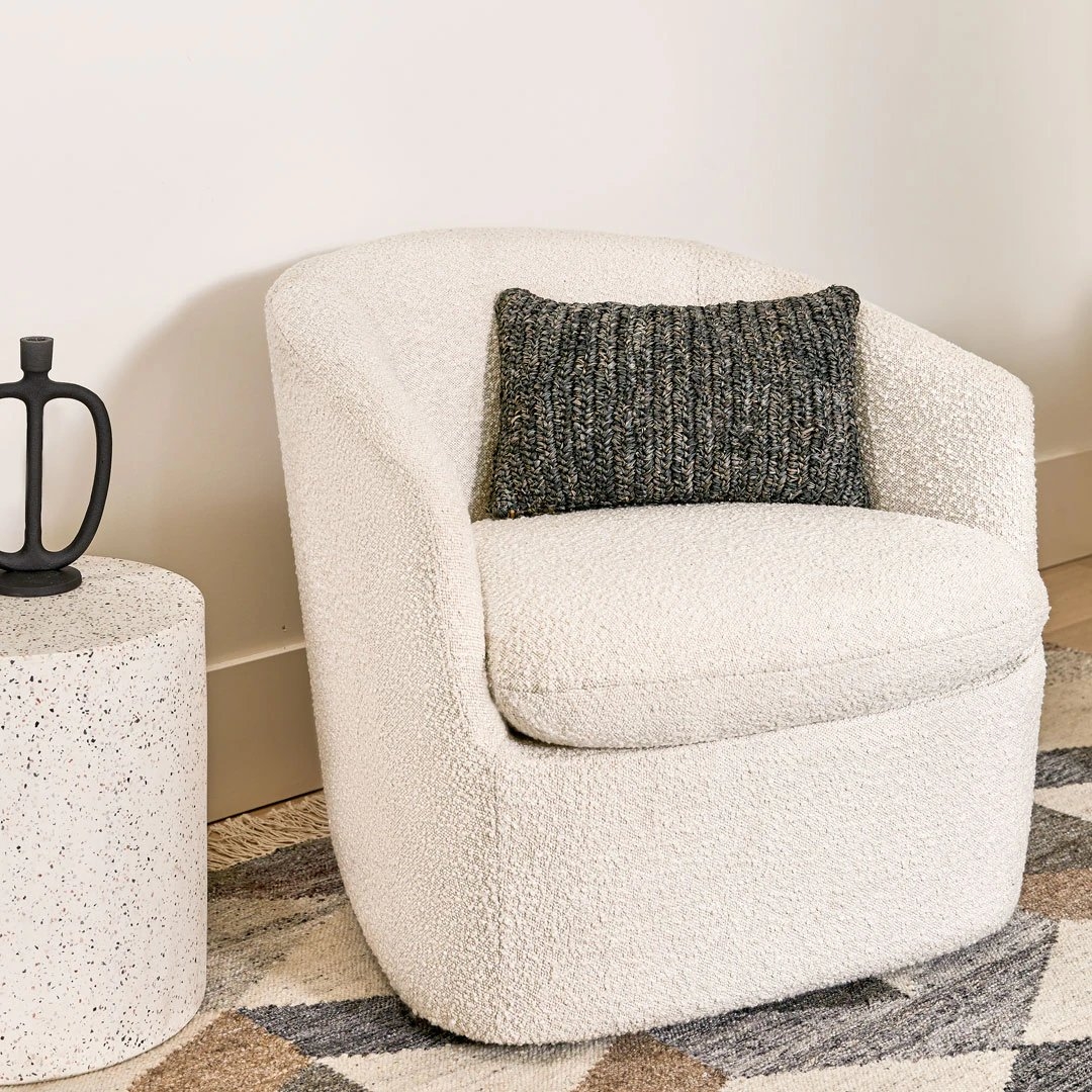 Turoy Ivory Bouclé Swivel Chair - Image 5