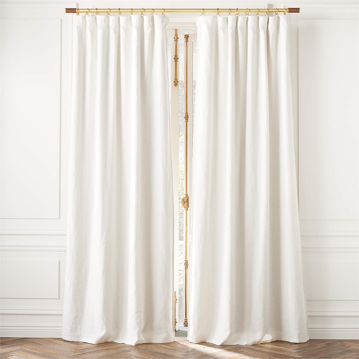 Silvio Brushed Brass Curtain Rod with Congnac Leather Finial 48''x88'' - Image 2