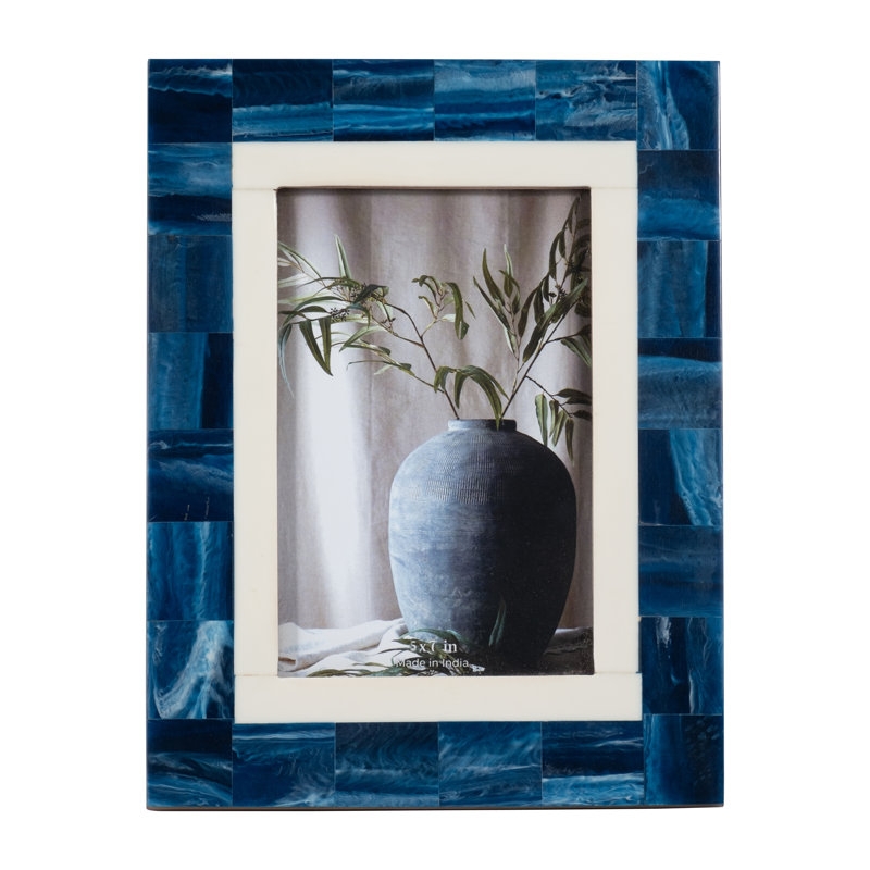 Jocasta Picture Frame - Image 0
