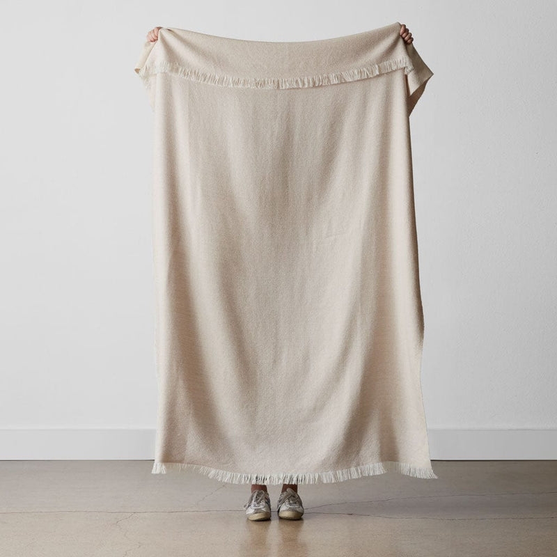 The Citizenry La Calle Alpaca Throw | Sand - Image 11