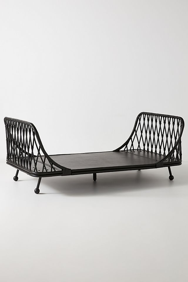 Pari Rattan Daybed - Image 1