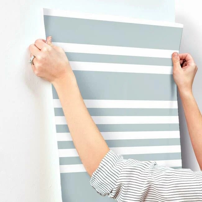 Scholarship Stripe Wallpaper - Image 3