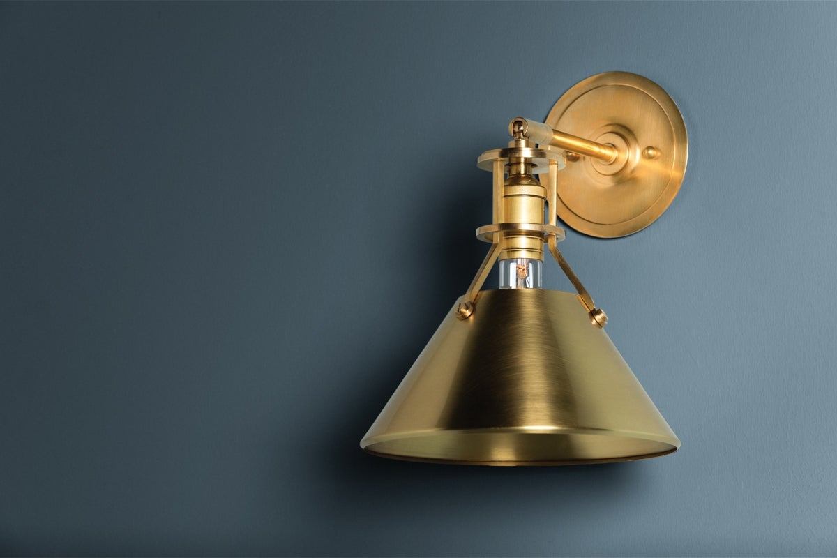 Hudson Valley Lighting Metal No. 2 Wall Sconce 9.5" - Aged Brass - Image 4