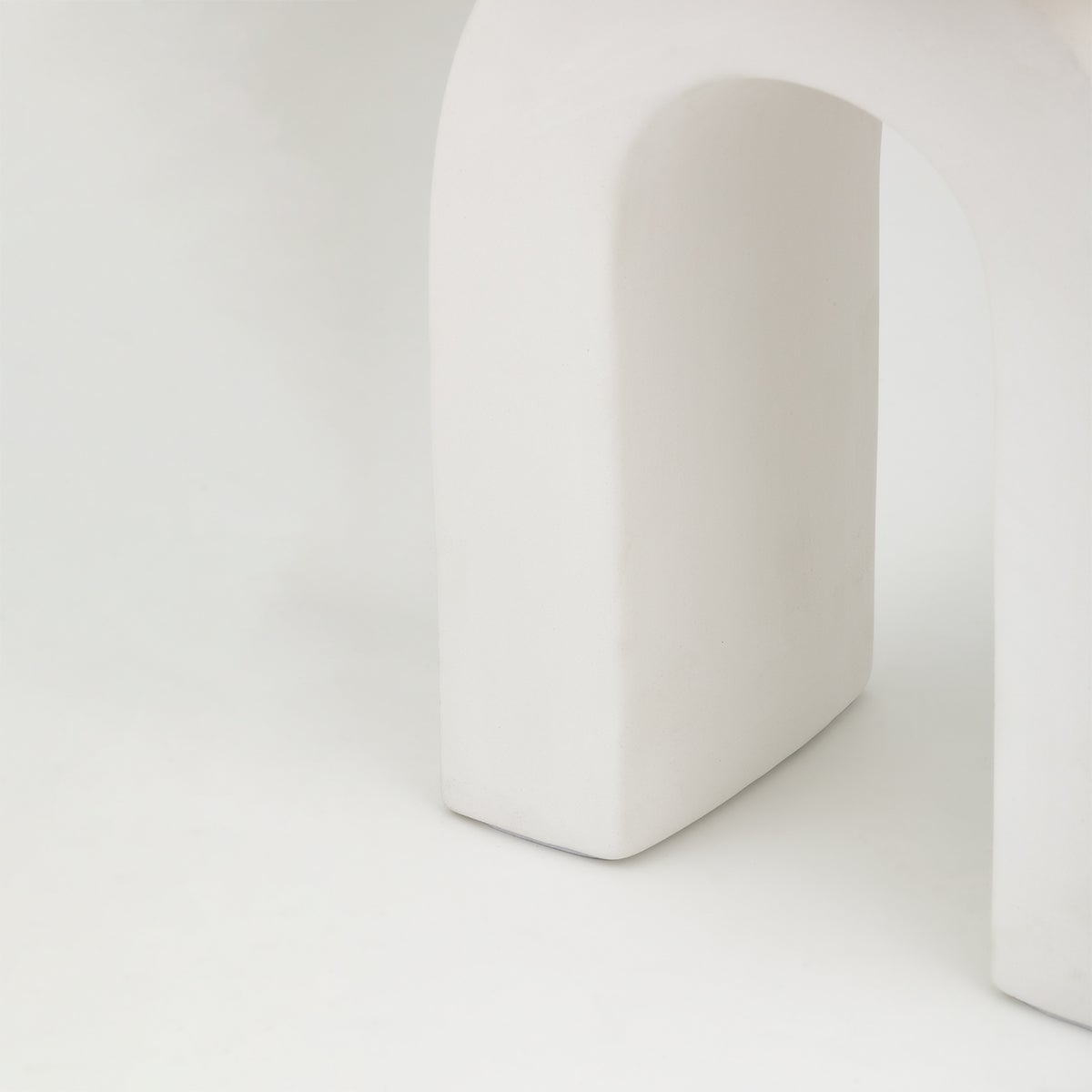 Mitzi Roshani Table Lamp - Image 2