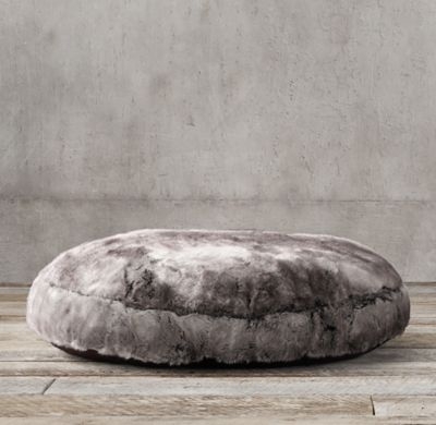 LUXE FAUX FUR ROUND PET BED - Image 0
