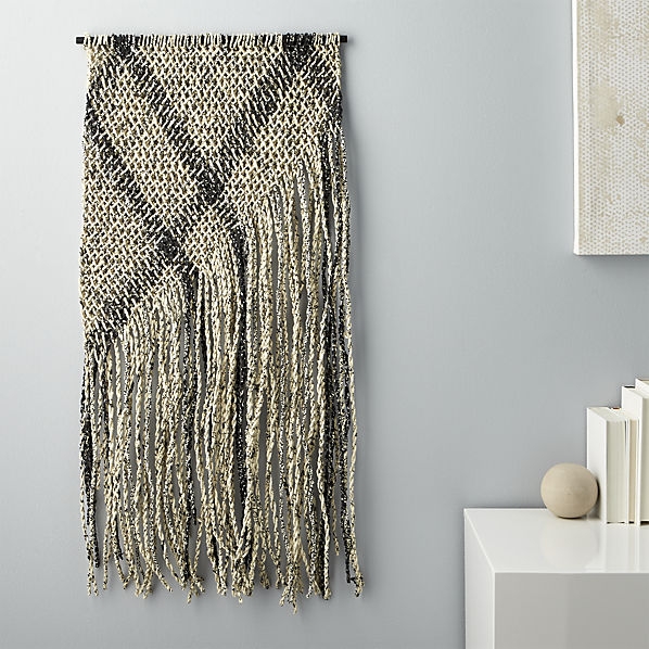 woven plaid paper wall hanging - Image 0