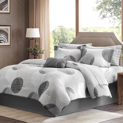 Knowles Comforter Set - Full - Image 0