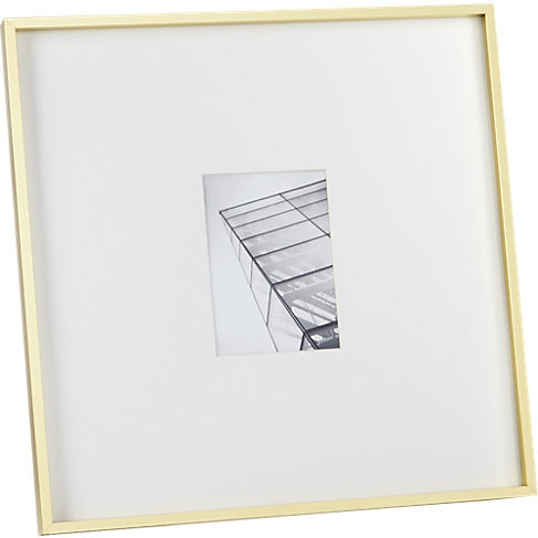 Gallery 5x7 brass picture frame - Image 0
