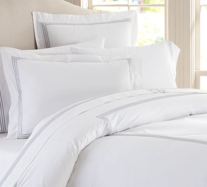 GRAND 280-THREAD-COUNT EMBROIDERED DUVET COVER - Full/Queen - Gray Mist - Image 0