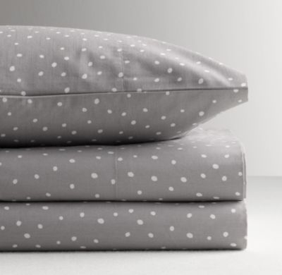 Dotted percale crib fitted sheet - Image 0