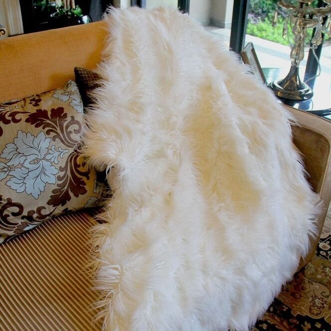 Lion Pile Faux Fur Throw Blanket - Image 0