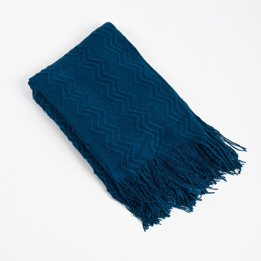 Knitted Zigzag Design Throw Blanket - Image 0