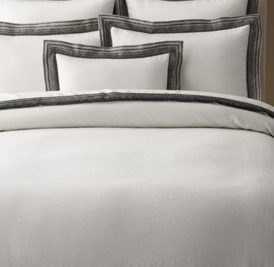 MILOU EMBROIDERED LINEN DUVET COVER-Sham, king, ivory/black - Image 0