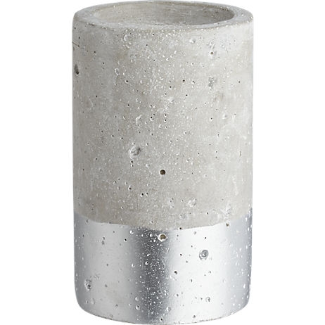 Win-win silver-dipped pillar candle holder - Image 0