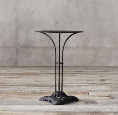 20TH C. FRENCH TRIPOD BRASSERIE COCKTAIL TABLE - Image 0
