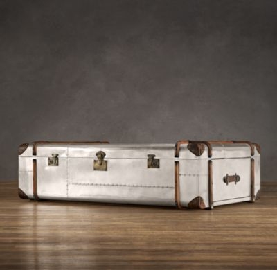 RICHARDS' TRUNK COFFEE TABLE - Image 0