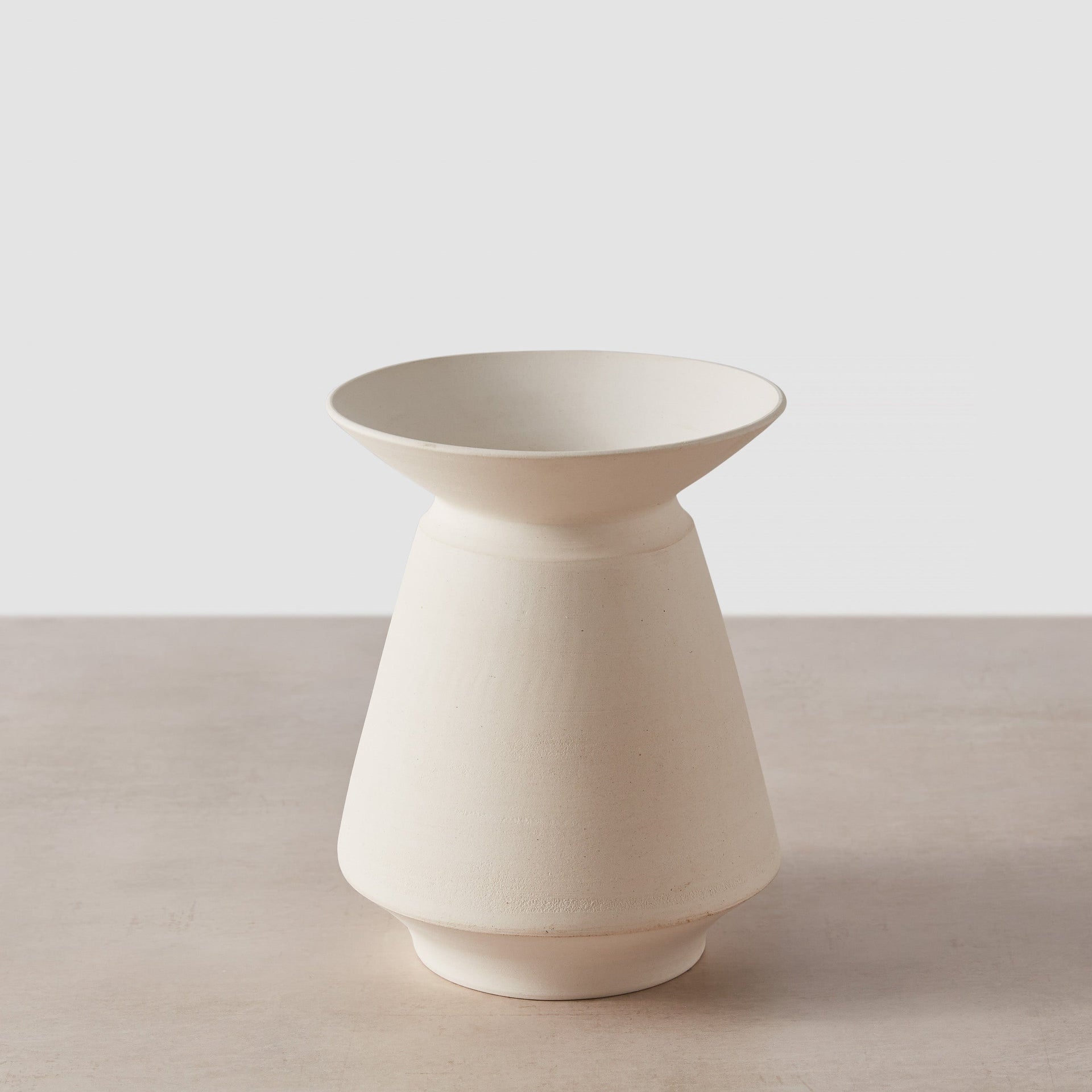 The Citizenry Alameda Vase | Short | White - Image 0