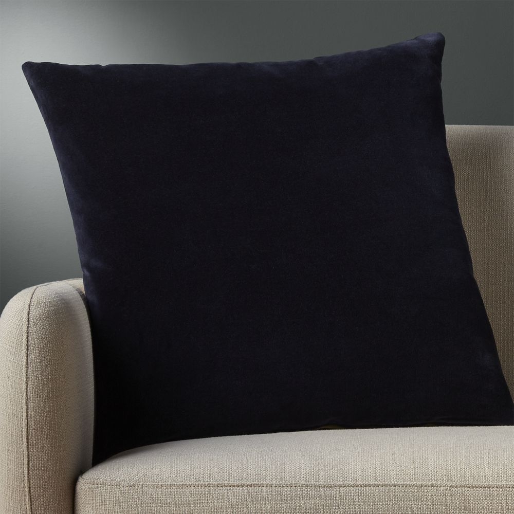 "23"" leisure navy pillow with down-alternative insert" - Image 0