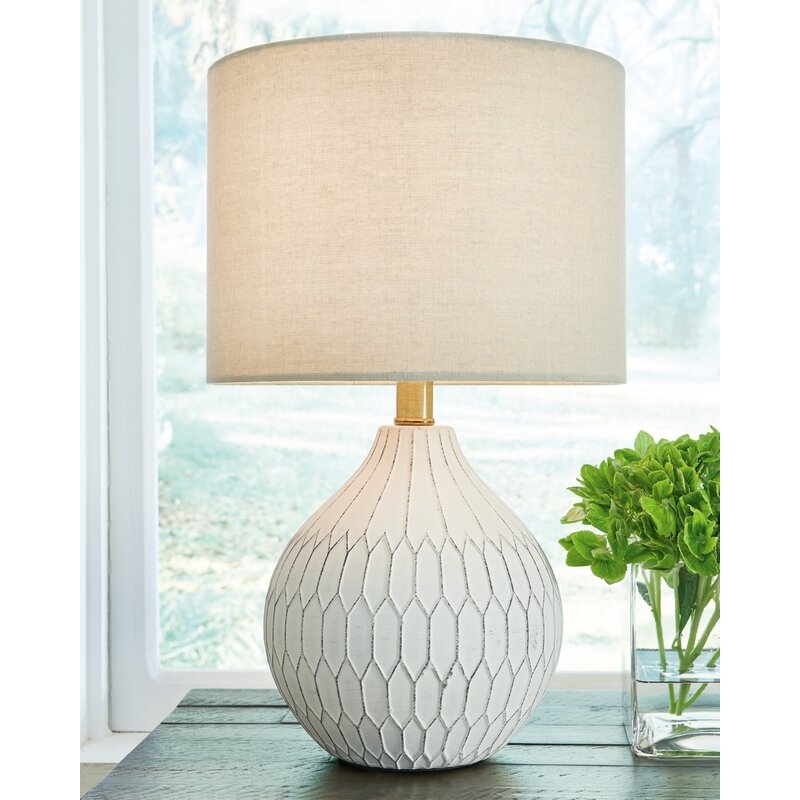 Zeeland Ceramic Table Lamp - Image 0