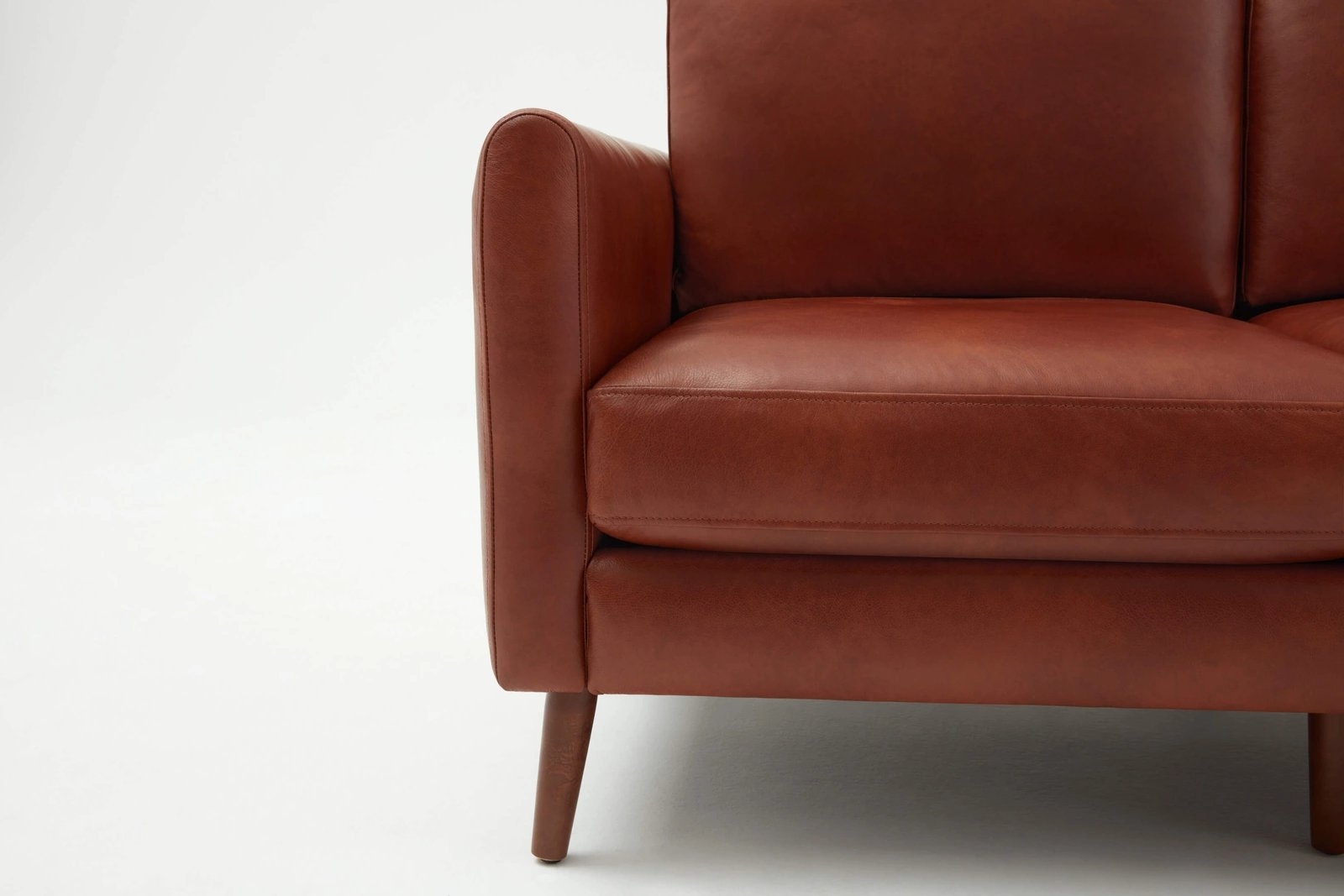 Nomad Leather 6-Seat Corner Sectional // Chestnut-Walnut - Image 4