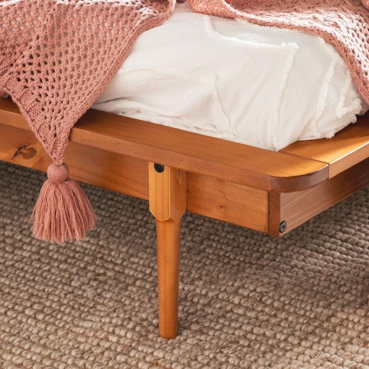 King Mid Century Modern Solid Wood Spindle Platform Bed - Caramel - Image 6