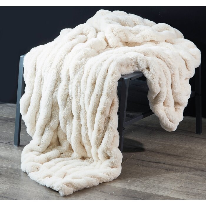 Faycelles Faux Fur Throw - Image 0