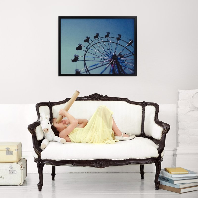 Around we go - Image 1