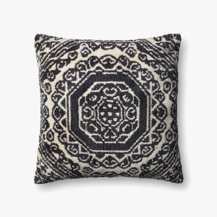 Loloi Pillows Black / White 22" x 22" Cover w/Poly - Image 0