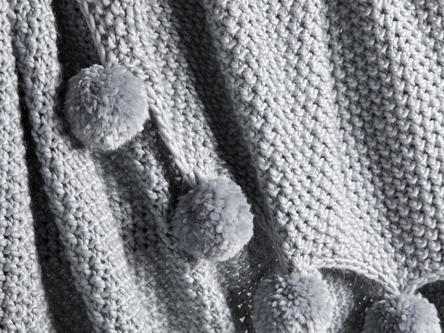 chunky knit throw with pom poms - Image 2
