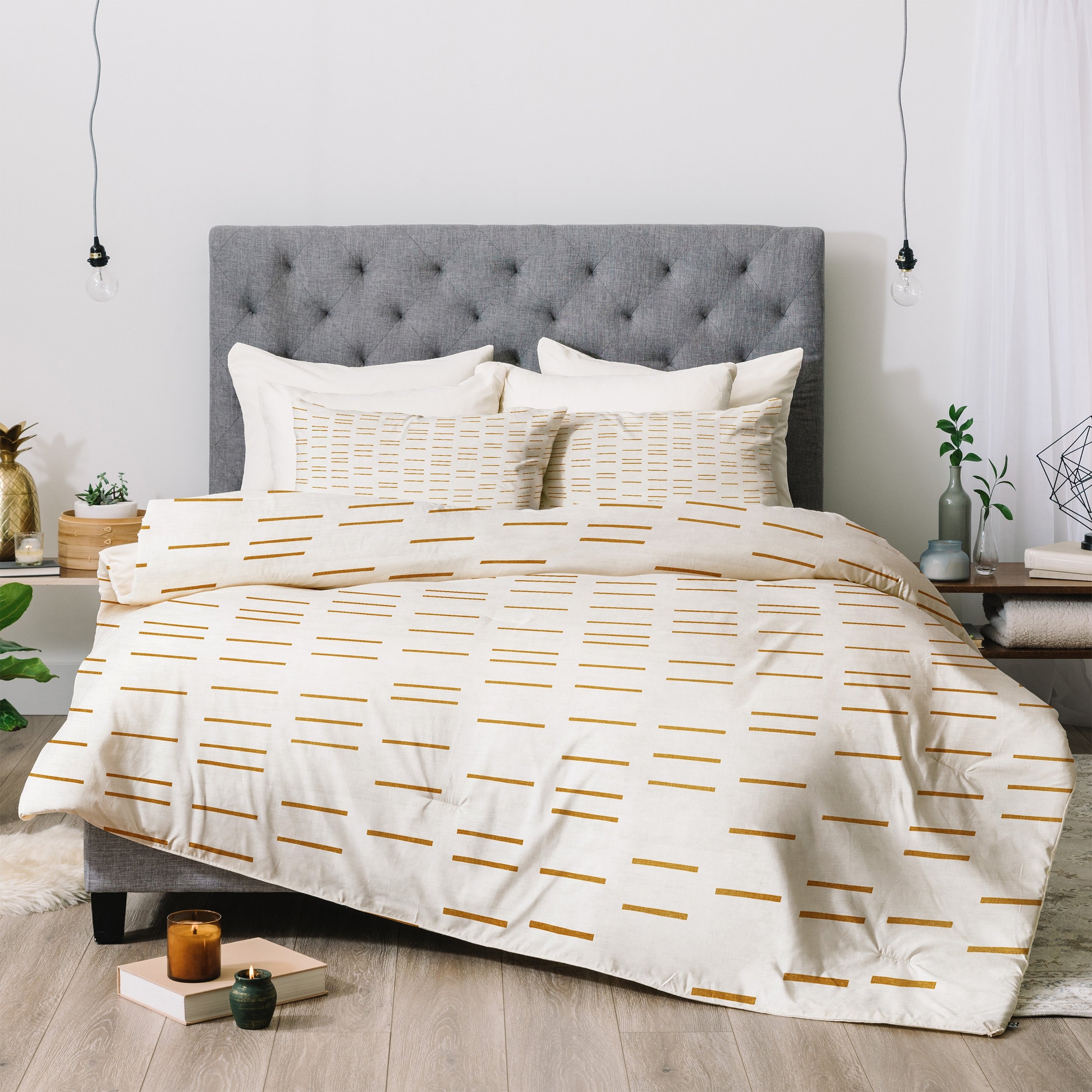 Ochre Line Comforter + Pillow Shams, Full/Queen - Image 0