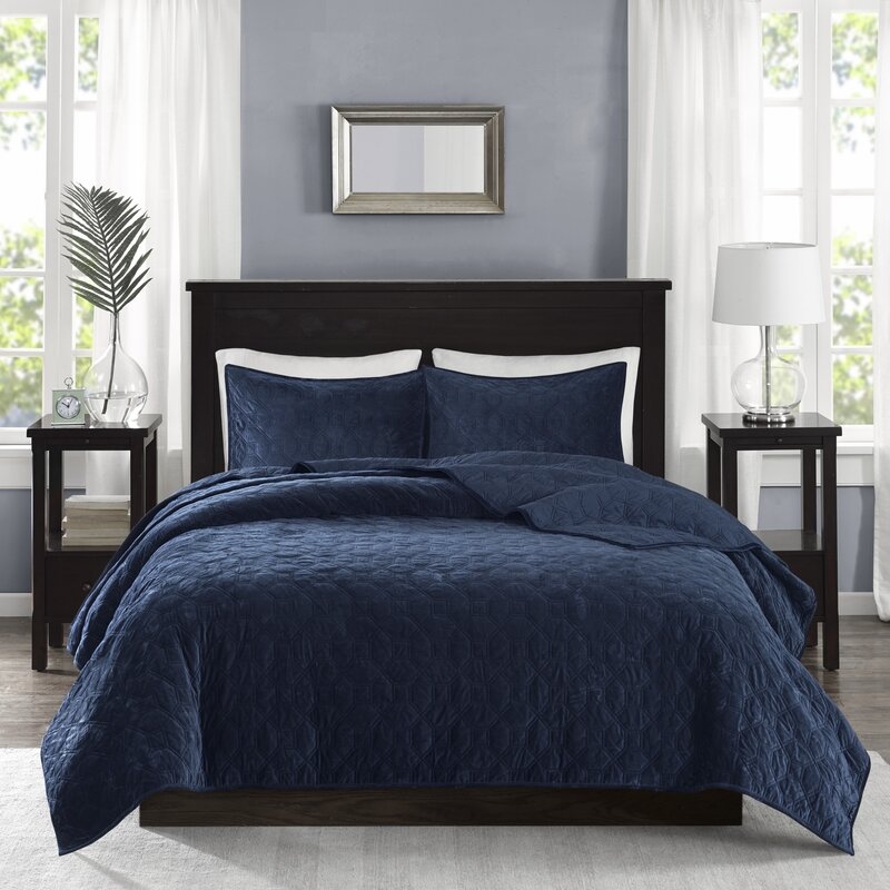 Burnadette Microfiber Traditional 3 Piece Coverlet / Bedspread Set - Image 0